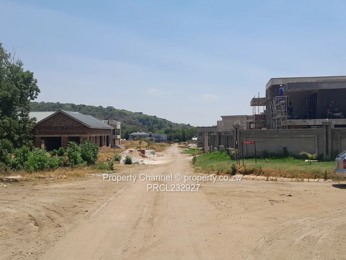 4 Bedrooms All en suite Extra Ultra Modern