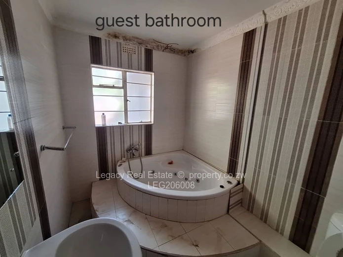 4-Bedroom Family House for Sale in Zimre Park, Harare East with Borehole