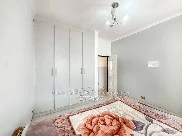 Solar-Powered 3-Bedroom Home with Cottage & Borehole – Arlington Estate, Harare