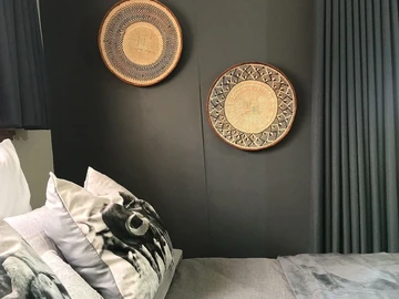 2 Bedroom Flat & Apartment