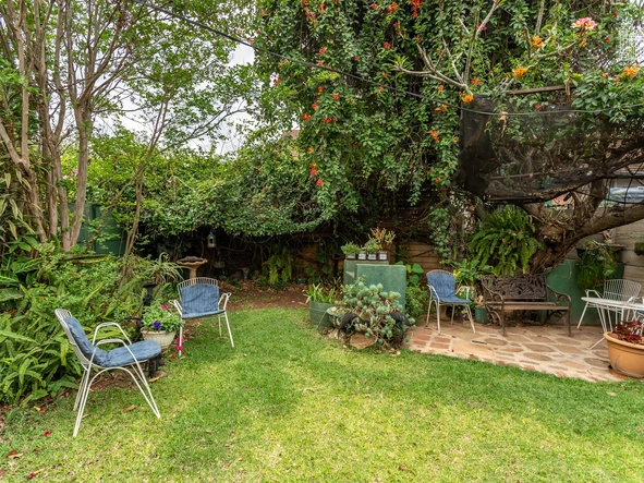2 Bedroom Garden Flat