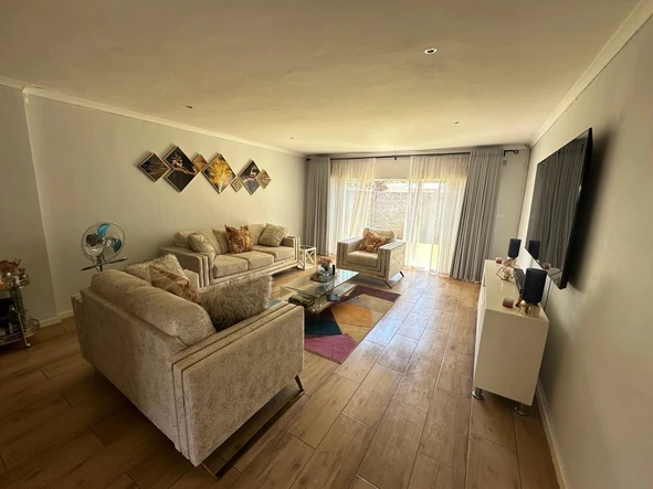 2 Bedroom Garden Flat