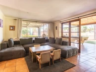Prime Location - Grand Home With Two Cottages