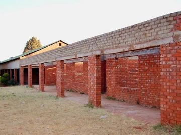 Commercial & Industrial Land