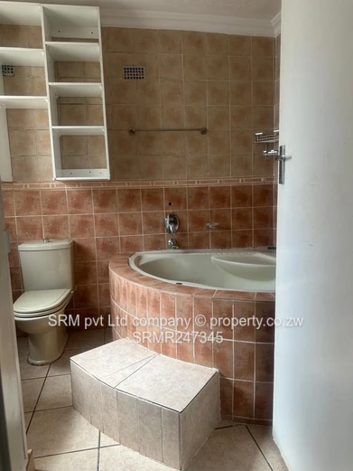 4 bedroomed home to let in New Marlborough 