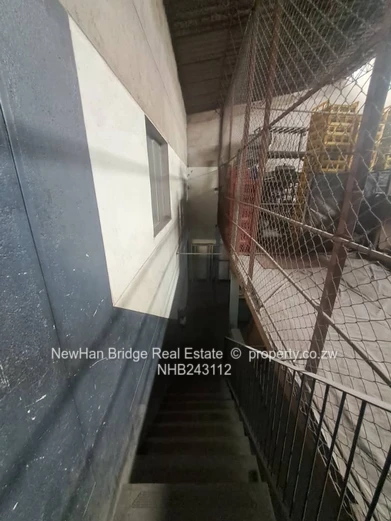 Willowvale Factory-Warehouse on 223m² Walled Site (Sole Mandate)