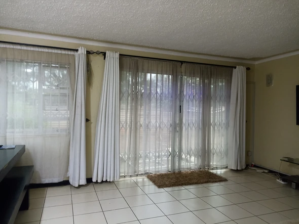 3 Bedroom Flat & Apartment