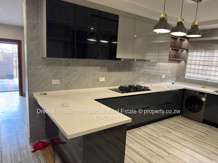 Modern 4-Bed, 3-Bath Home in Mabvazuva, Ruwa - Borehole & Double Garage