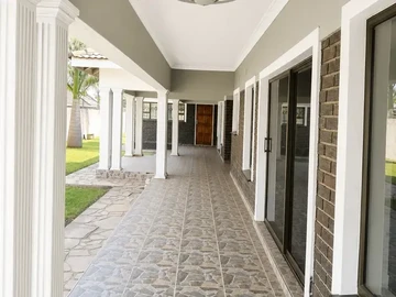 4 Bedroom House