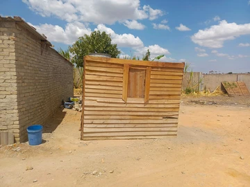 Commercial & Industrial Land