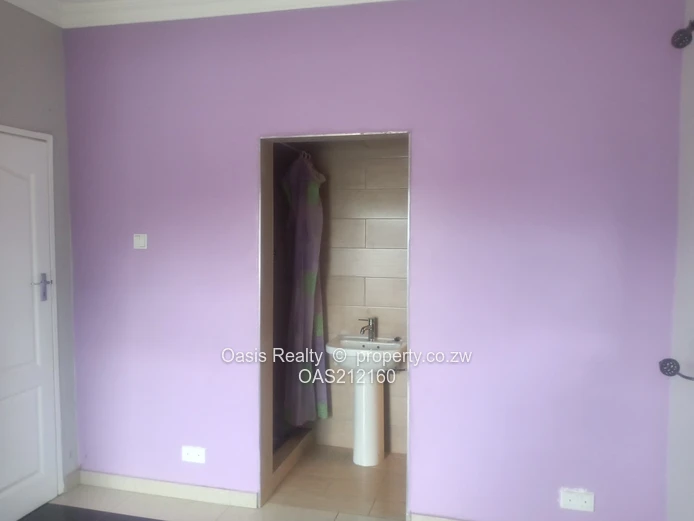 Available for rental is an Exquisite 4 bedroom house in Arlington Estate  !!!!