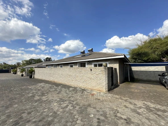 2 Bedroom Garden Flat