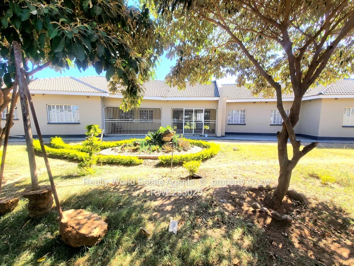 For Sale: Exceptional 7-Bedroom Home with Agribusiness Potential – Ziko, Chitungwiza