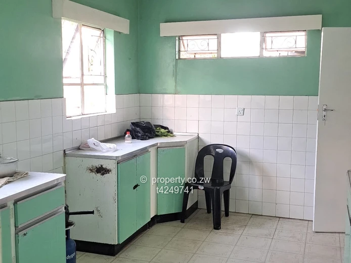 Borrowdale Gunhill commercial property to rent 