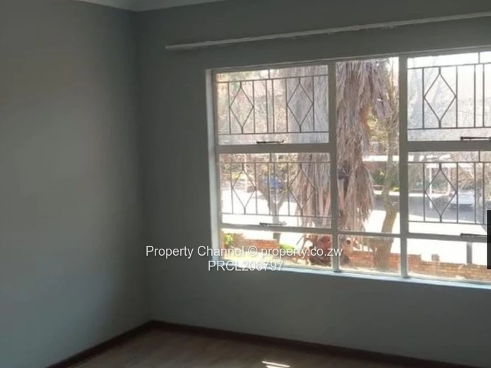 2-Bedroom Apartment for Sale in South Africa, 65m²