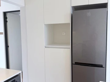 2 Bedroom Flat & Apartment