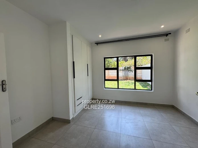 Modern 7-Bed Kambanji Home — 3-Car Garage & Borehole
