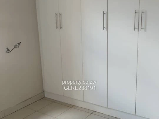 Madokero 2 bed neat garden flat for sale