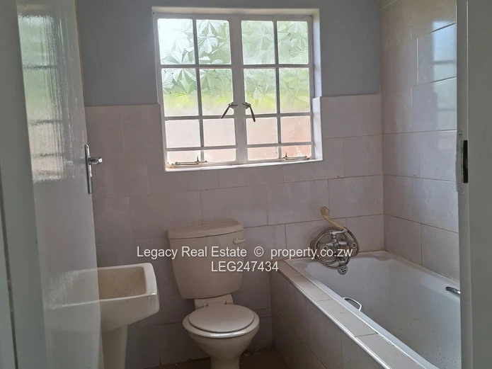 Recently Renovated Cottage For Rent In Bluffhill