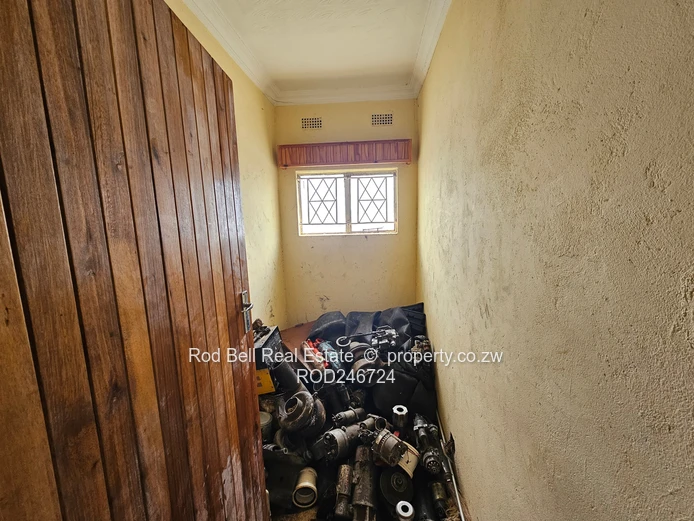 This property is suitable for a development/offices/residential