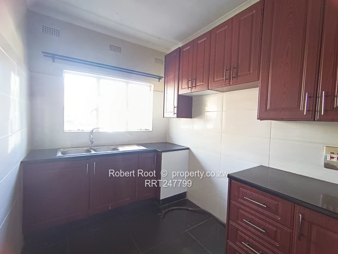2 bed flat in Avonlea