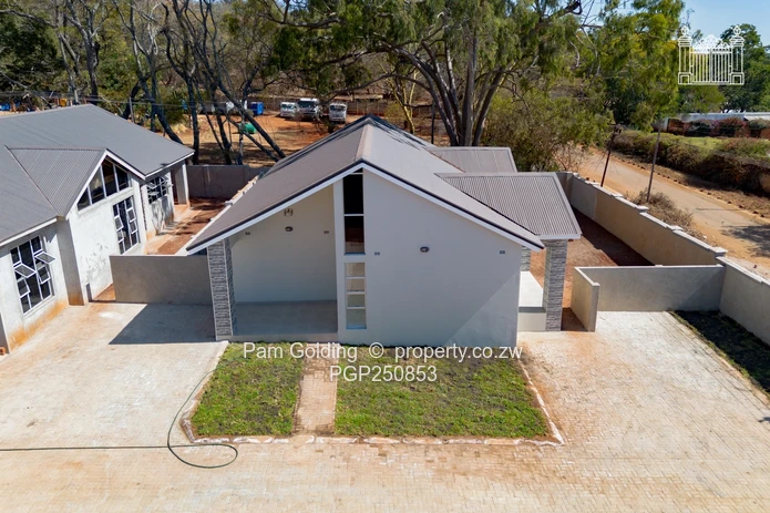 Neatly Built 3-Bedroom Townhouse