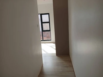 3 Bedroom Flat & Apartment