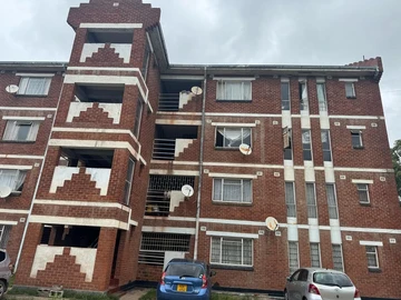 3 bedroom apartment for sale in Mabelreign