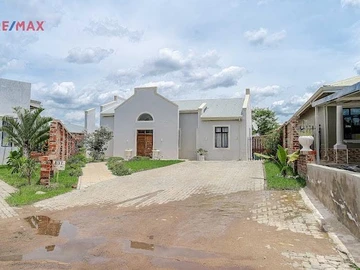 3 Bedroom Townhouse Complex