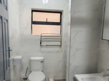 Flat & Apartment