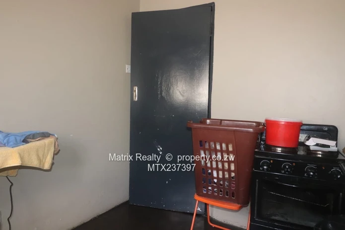 4 Bedroom House for Sale in Budiriro