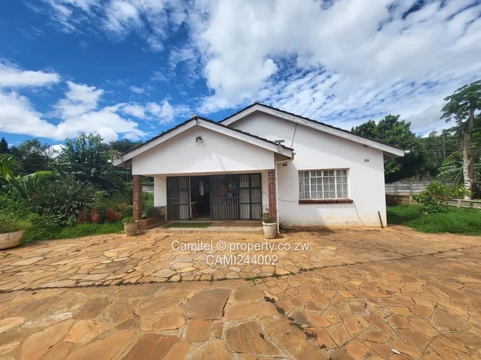 Mount Pleasant 5-Bed Family Home — Pool, Borehole & Lawn