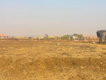 Sandton Park Stand For Sale