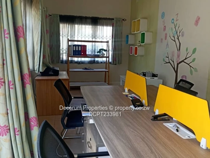 Spacious 5-Bedroom House in Alexandra Park!