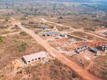 Stands & Residential Land