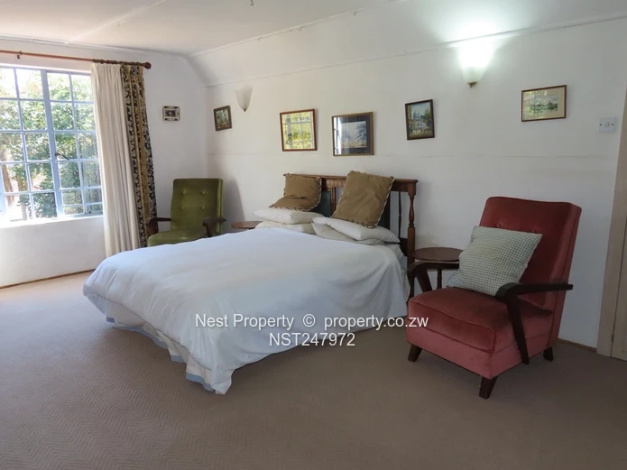 Charming double Storey Home in Borrowdale Brooke!