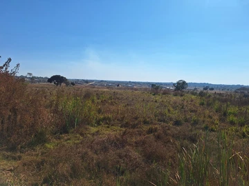 Commercial & Industrial Land