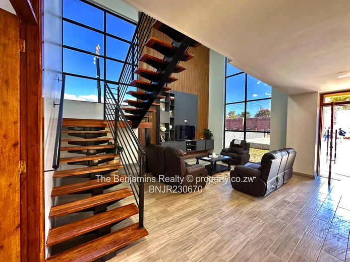 Luxury living in the heart of Quinnington