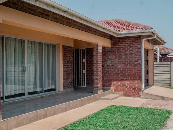 4 Bedroom Townhouse Complex