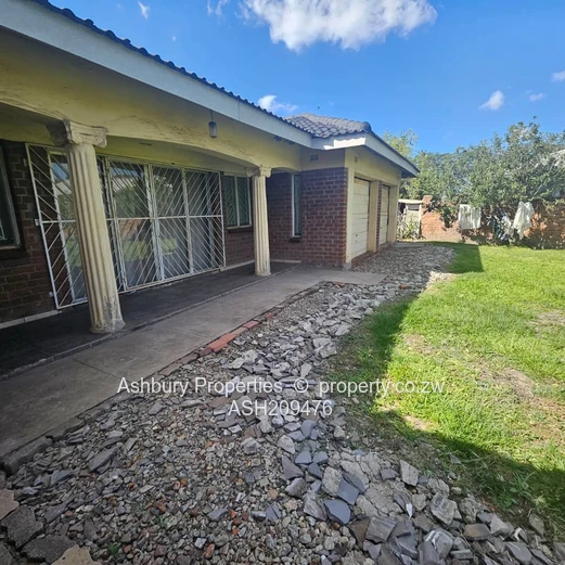 Good  Leafy Old Bluffhill , Beautiful Solid House in an Evergreen neighborhood. (Sole Mandate)