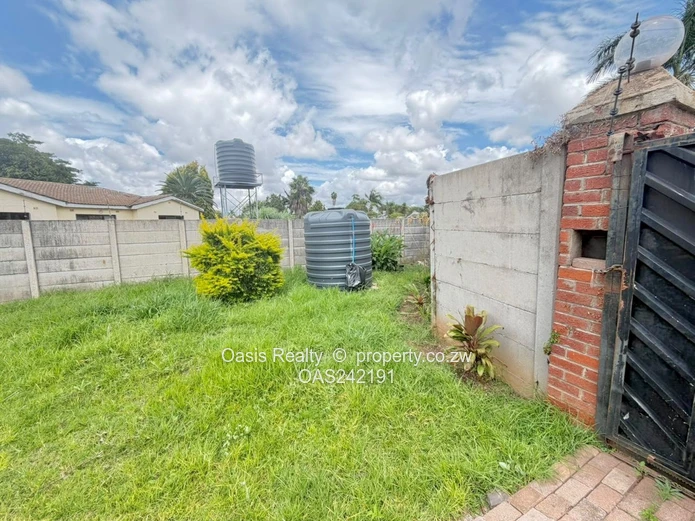 Prime Westgate Family Home – Spacious 1,300 sqm Stand with Exceptional Expansion Potential