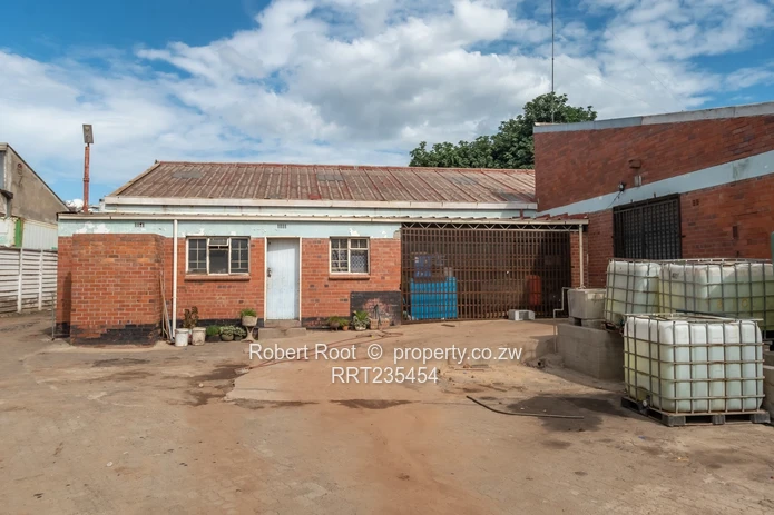 Industrial/Warehouse Property - New Ardbennie