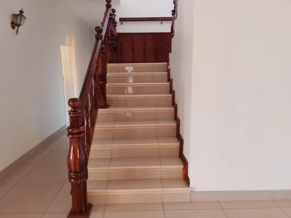 7 Bedroom House