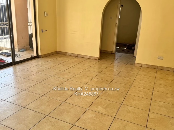 Mainway Meadows House to let