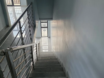 3 Bedroom Flat & Apartment