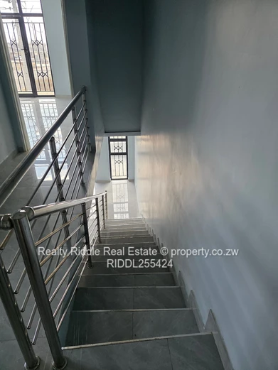 3-Bed Modern Flat with Borehole in Rainham, Harare West