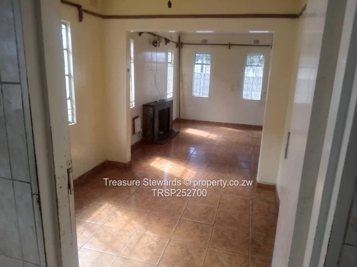 3BR Walled Home in Chitungwiza — Tiled, Fitted Kitchen