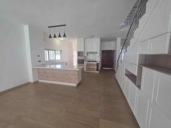 4 Bedroom Townhouse Complex