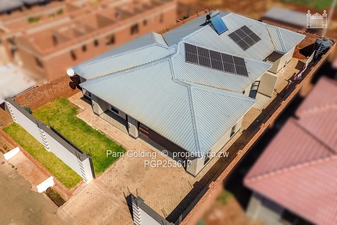 4 Bedroom House for Sale in Westgate