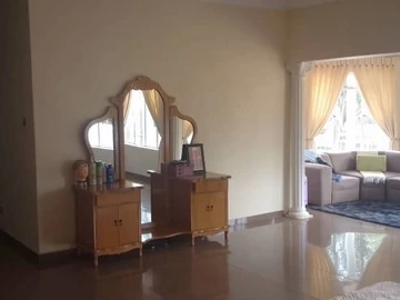 6 Bedroom Townhouse Complex